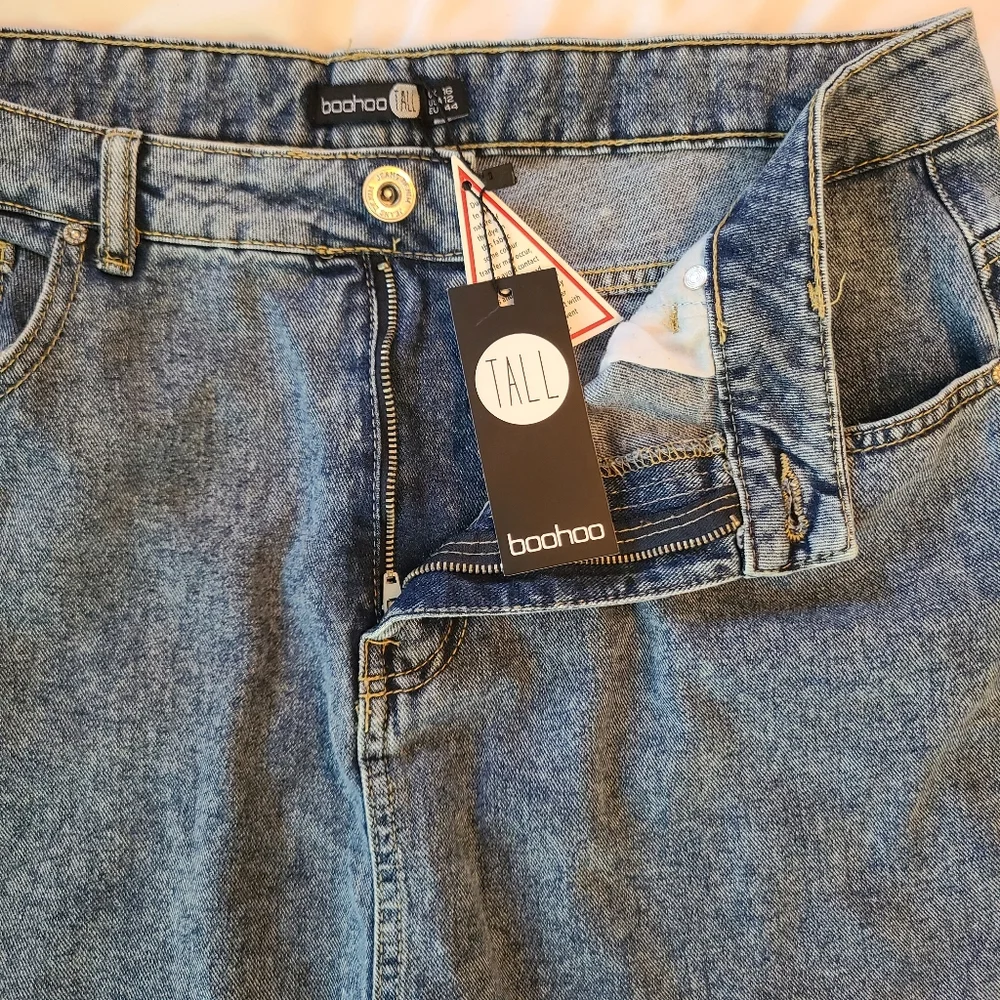 *SOLD* NEW Boohoo Blue Womens Plus 16 Tall Blue High Waist Mom Jeans Acid Ligh - Picture 10 of 12